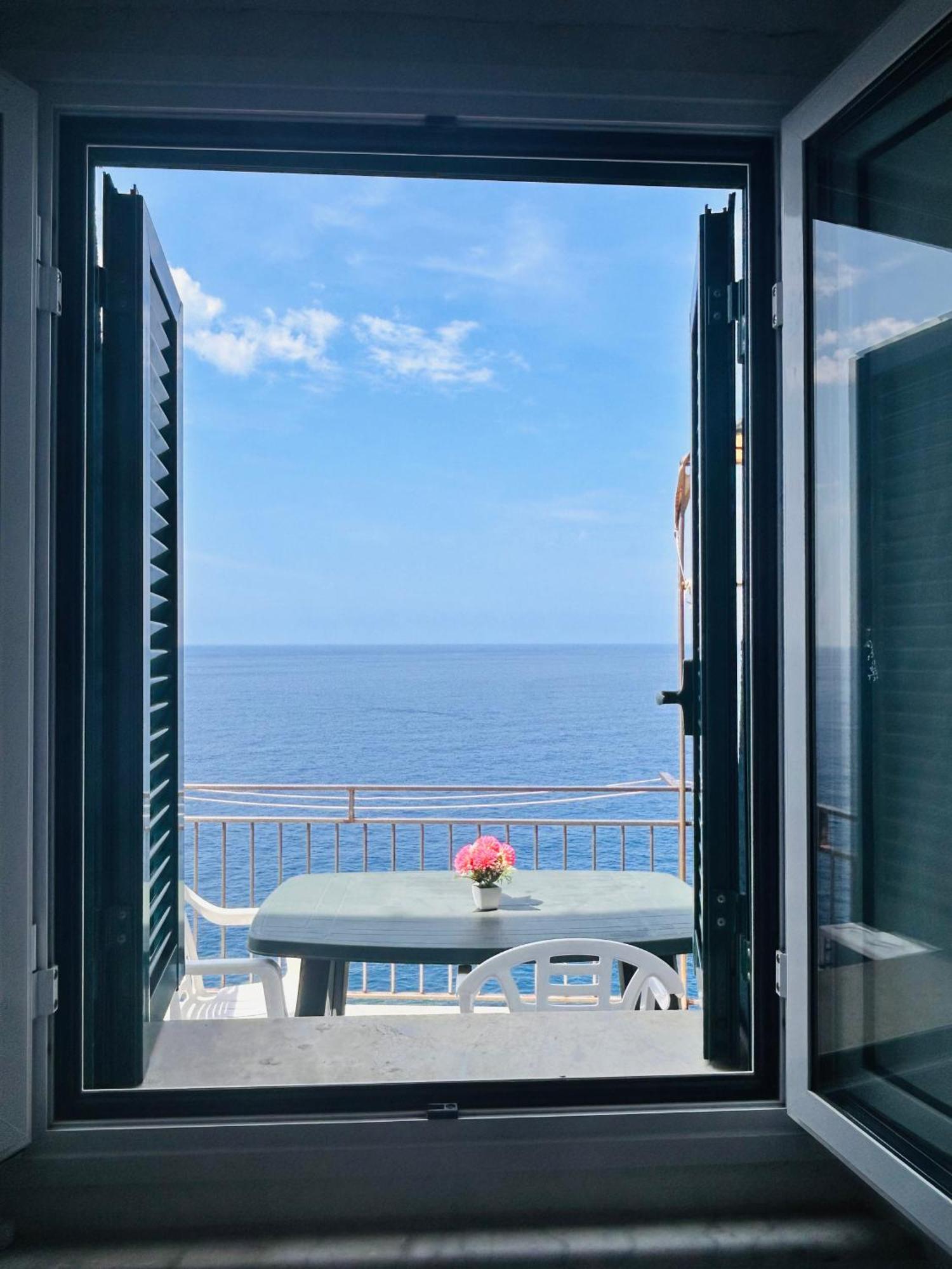 Affittacamere Nuova Vandiris Manarola Exterior foto